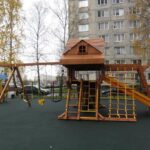 Установка детской площадки в Санкт-Петербурге, жилой комплекс
