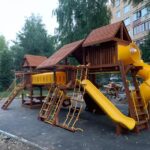 Установка детской площадки в Нижнем Новгороде, многоквартирный дом