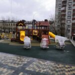 Установка детской площадки в Новосибирске, жилой комплекс
