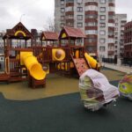 Установка детской площадки в Новосибирске, жилой комплекс