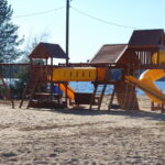 Установка детской площадки в Ленинградской области, общественный пляж