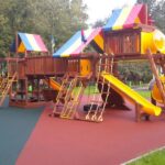 Установка детской площадки Санкт-Петербург, многоквартирный дом
