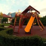 Установка детской площадки в Московской области